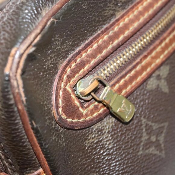 LOUIS VUITTON Monogram Marly Dragonne GM Clutch Bag - Picture 14 of 16